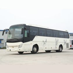 High Quality 60 Seats Tourist Bus with Cummins Engine