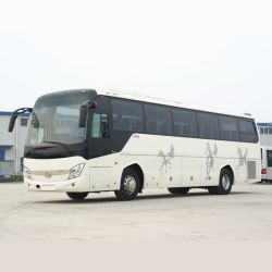 High Quality 60 Seats Tourist Bus with Cummins Engine