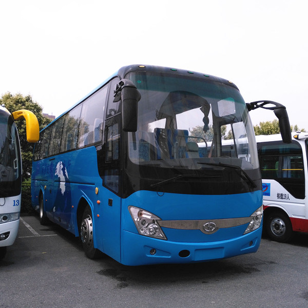 12 Meters Long Distance Passenger Transportation Bus with 65 Seats 