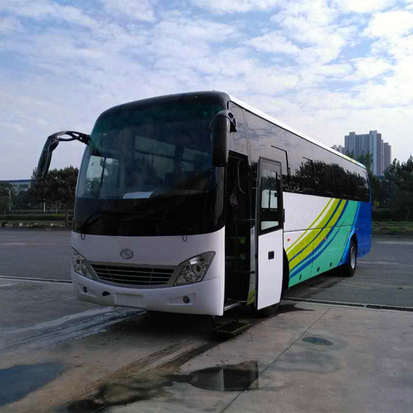 12m Rhd Passenger Bus with 65 Seats and Cummins Engine 