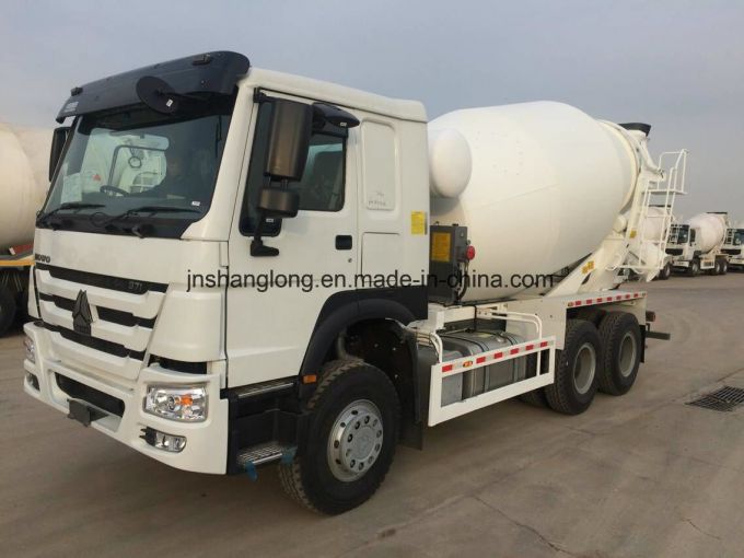 Sinotruk HOWO 7m3 Concrete Mixer Truck (ZZ1257N3641) Images 1