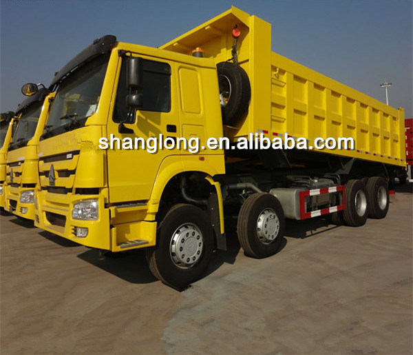 Sinotruck 8X4 371HP 31 Tons HOWO Truck (ZZ3317N3567W) 