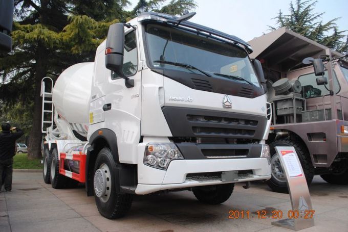 10m3 Sinotruk HOWO A7 Concretet Mixer Truck (ZZ1257M3847C1) Images 1