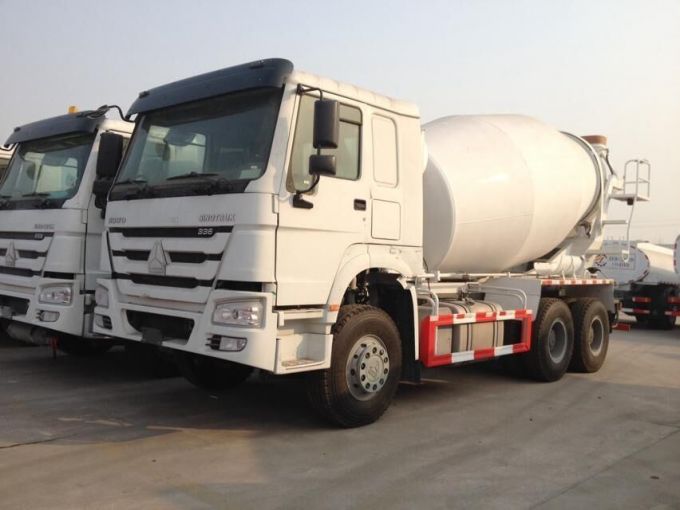 HOWO 6X4 8 M3 Mixer (ZZ1257N3641) 