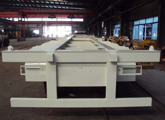 3 Axle 45 Feet Skeleton Truck Trailer Images 1