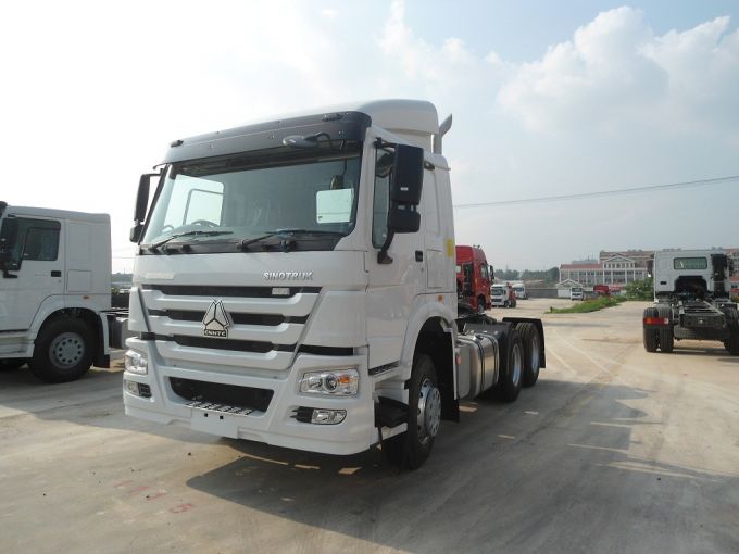 China 10 Wheels 371HP Prime Mover with 12.00r22.5 Tire 