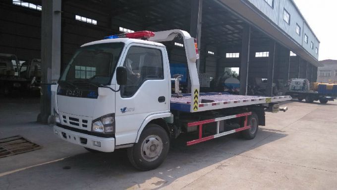 5ton Wrecker Truck with Isuzu Chassi and Engine 