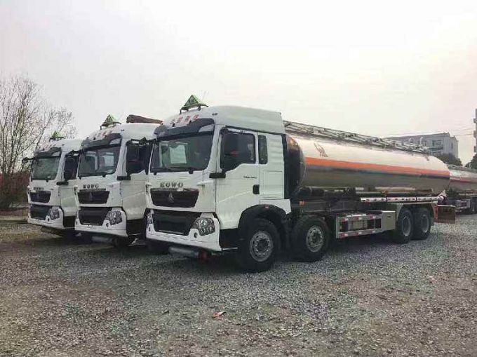 Sinotruk HOWO Stainless Steel Tank / Aluminum Alloy Tank Truck 15-30m3 Images 1