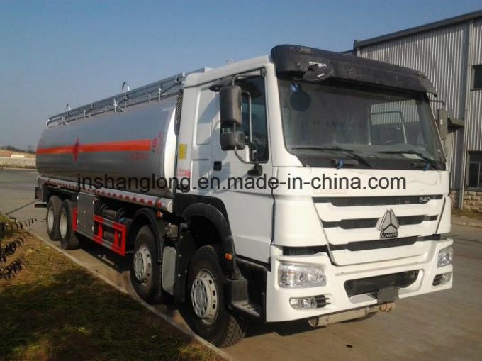 30m3 HOWO 8X4 Oil Tanker Fuel Tank Truck Images 1