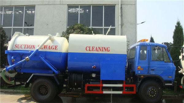9000L Suction and Cleaning Sewage Truck for Exportation Images 1
