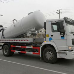 HOWO 4X2 Sewage Suction Truck