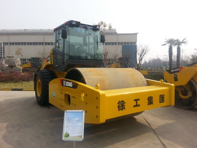 Construction Machinery Road Roller (XS183J) Images 1