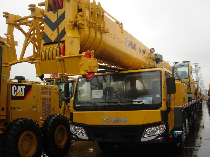 Hot 70 Ton New Mobile Truck Crane (QY70K-I) Images 1