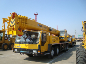 50t Mobile Truck Crane (QY50K-II) Images 1