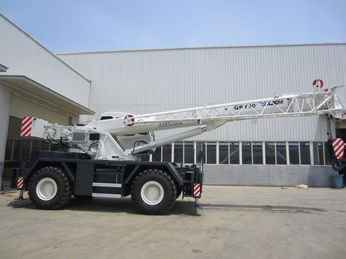 Qry30 30 Ton Rough Terrain Crane 