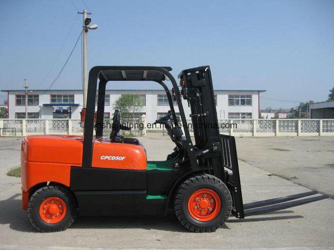 Diesel Engine Forklift Truck Cpcd50f Loading 5t 