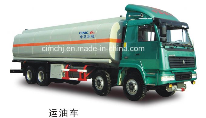 Sinotruck HOWO 8*4 Liquid Tanker Truck Images 1