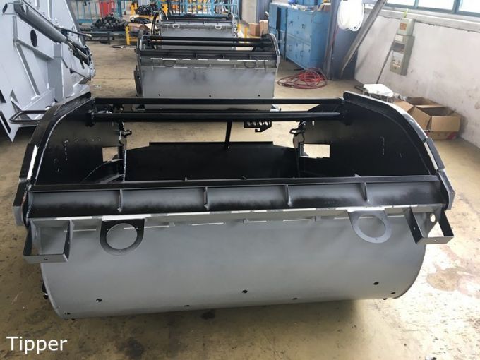 Customized Waste Bin for 16t Garbage Truck Images 1