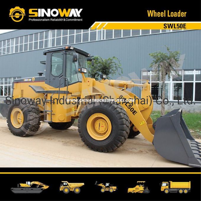 China Payloader, Wheel Loader with 215HP Cummins Engine for Earthmoving 