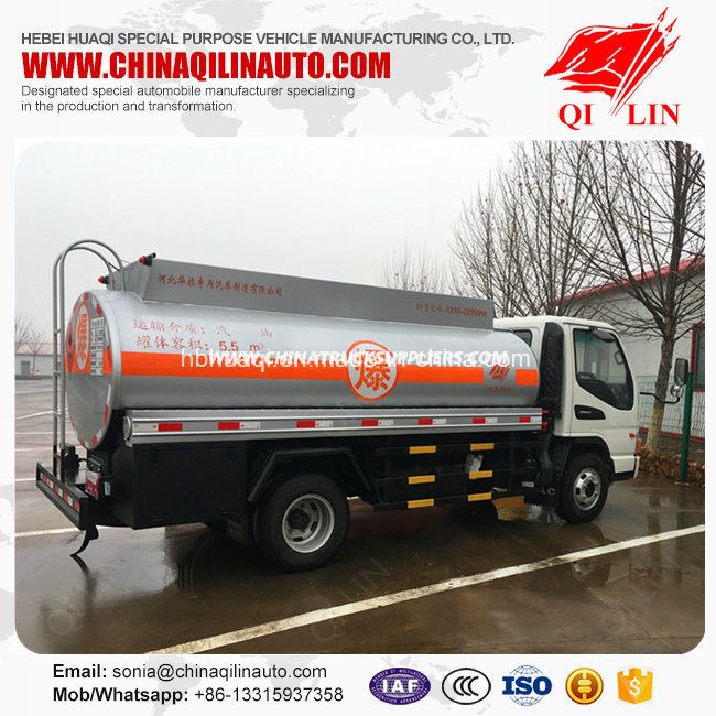 Max Volume 5500L Tanker Truck for Fuel Charging Images 1