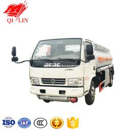 Small Fuel Tanks Trucks Fuel Oil Delivery Trucks, Rhd 4*2 Fuel Oil Tanker Truck