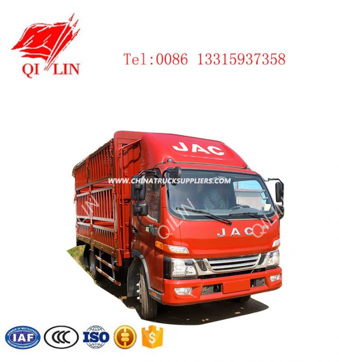 Good Quality Dongfeng 4X2 Cargo Truck with Commins Engine 