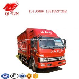 Good Quality Dongfeng 4X2 Cargo Truck with Commins Engine