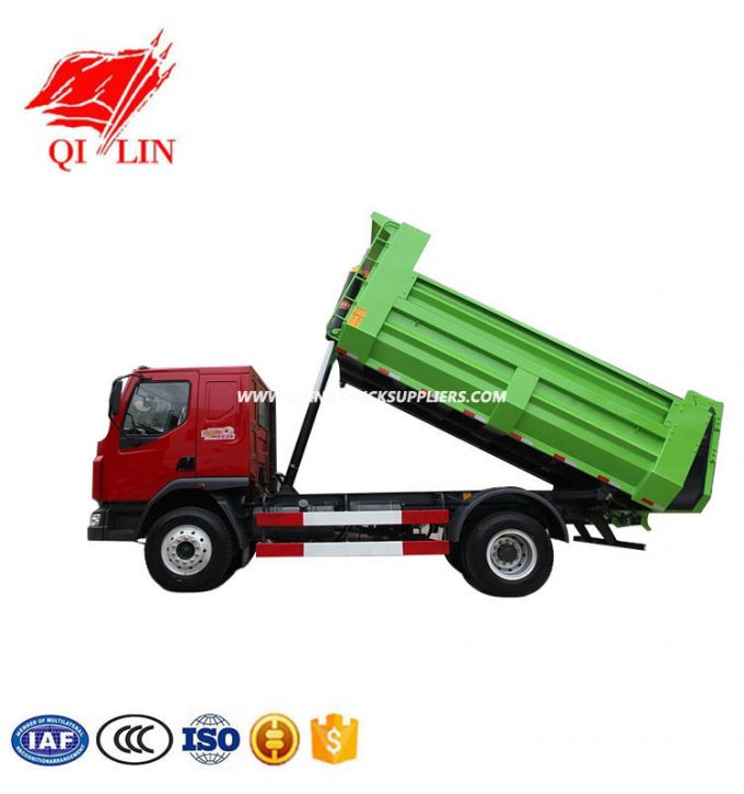 Dongfeng Chassis Payload 5 Tons 4L Displacement with Middle Top Hydraulic Cylinder Dump Truck 