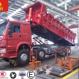 Chinese Sinotruk HOWO 8X4 371HP Good Quality Dump Truck