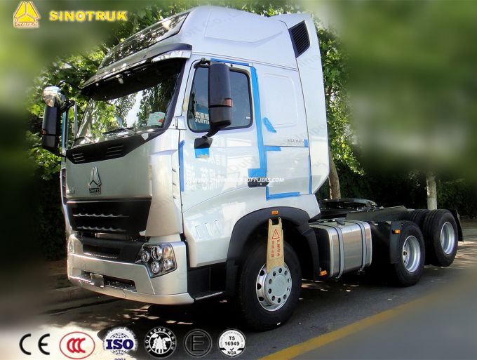 China Sinotruk HOWO 6X4 Tractor Truck Head for Sale 