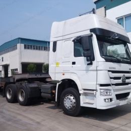 Sinotruk HOWO 6*4 420HP 60tons Tractor Truck Head