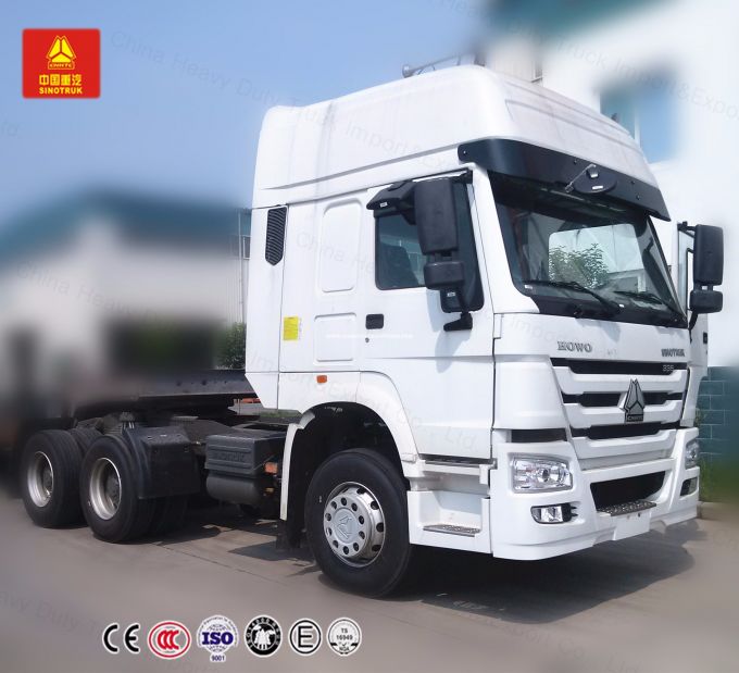 Sinotruk HOWO A7 50t LHD/Rhd Tractor Trucks with 351-450HP Images 1