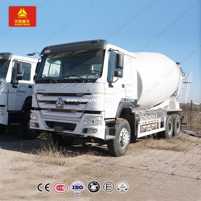 Sinotruck HOWO 6X4 8cbm Concrete Mixer Truck 