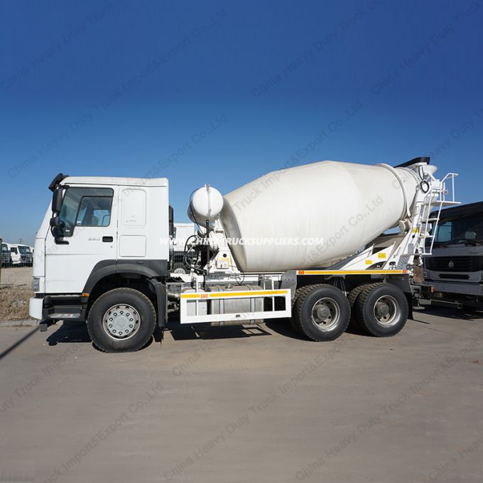 8m3 Sinotruk HOWO 6X4 Concrete Mixer Trucks/Cement Mixer 