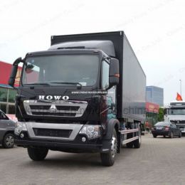 Sinotruk HOWO T5g 2 Axles 4X2 Box Van Cargo Truck with High Quality