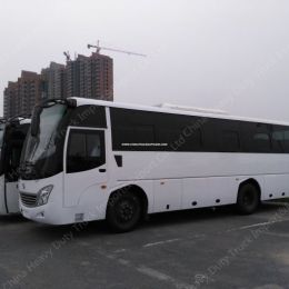 37-40seats 8.4m Tourism Bus Front Engine Coach