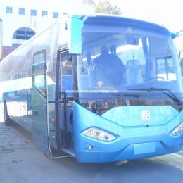 30 Seats Luxury Coach Tourist Bus with Good Price