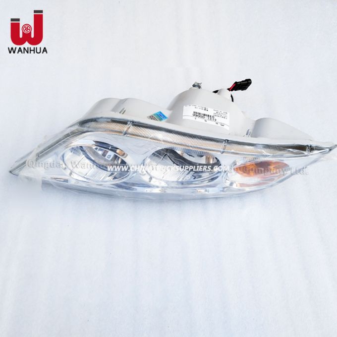 Bus Spare Parts LED Headlight Head Lamp for Yutong 4121-00066 