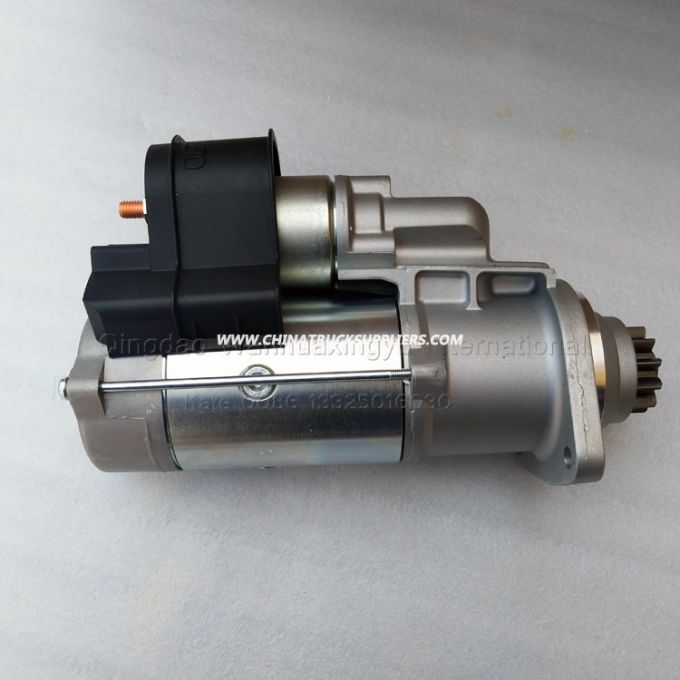 Bus Engine Spare Parts Starter Motor for Yutong Bus 3708-00332 