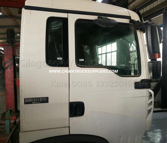 Sinotruk HOWO A7 High Roof Cabin Double Sleepers Cabin 