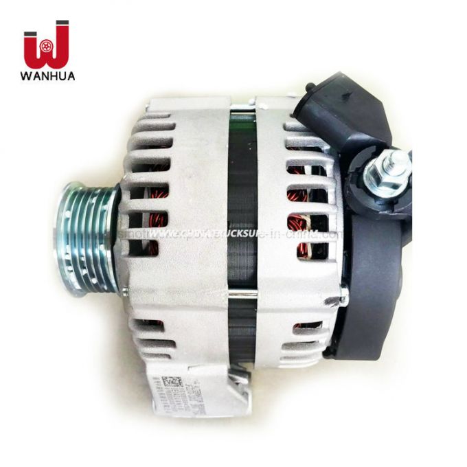 Sinotruk Spare Parts Engine Generator Alternator Vg1095094002 for HOWO Truck 