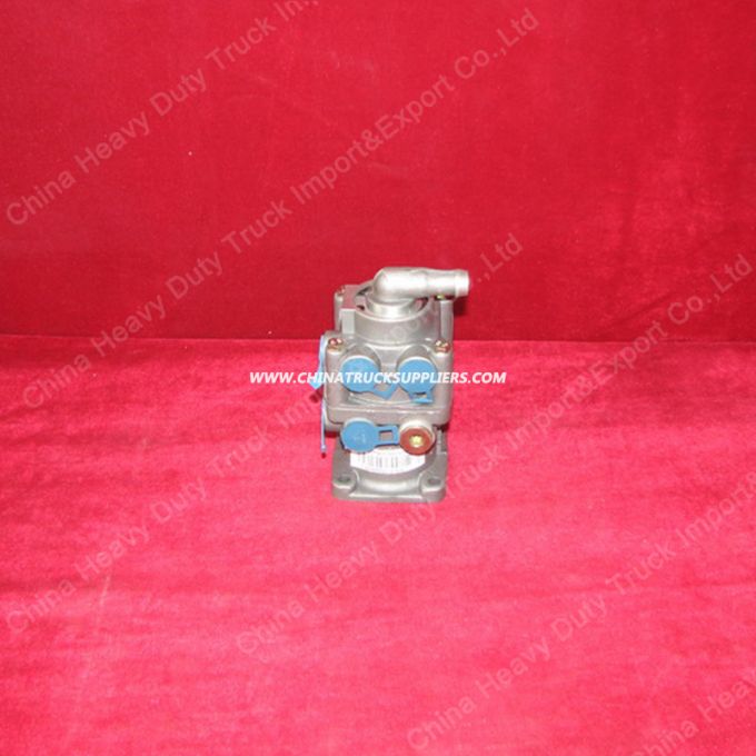 Original Sinotruk HOWO Parts Service Brake Valve (Wg9719360005) 