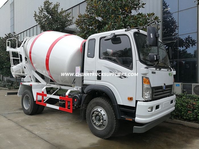 HOWO Light 4X2 Type 3 Cubic Concrete Mixer Truck 