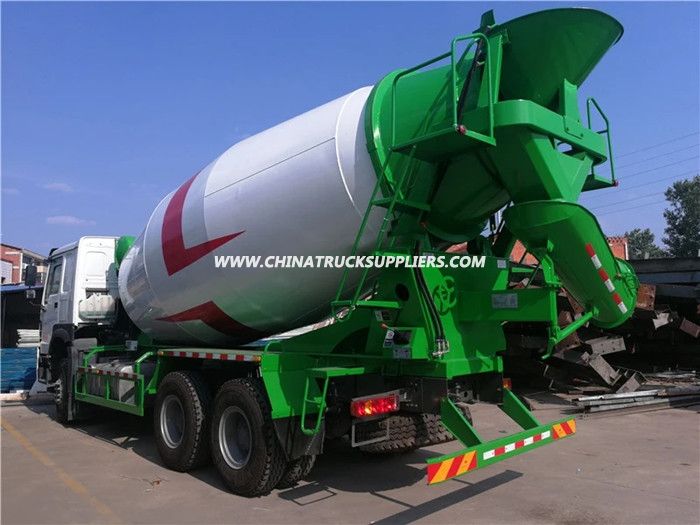 HOWO 6X4 Right Hand Drive 8 Cubic Meters Concrete Mixer Truck 