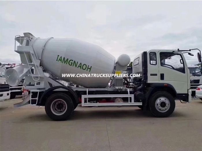 HOWO Euro3 130HP 4cbm Concrete Cement Drum Mixer Truck 